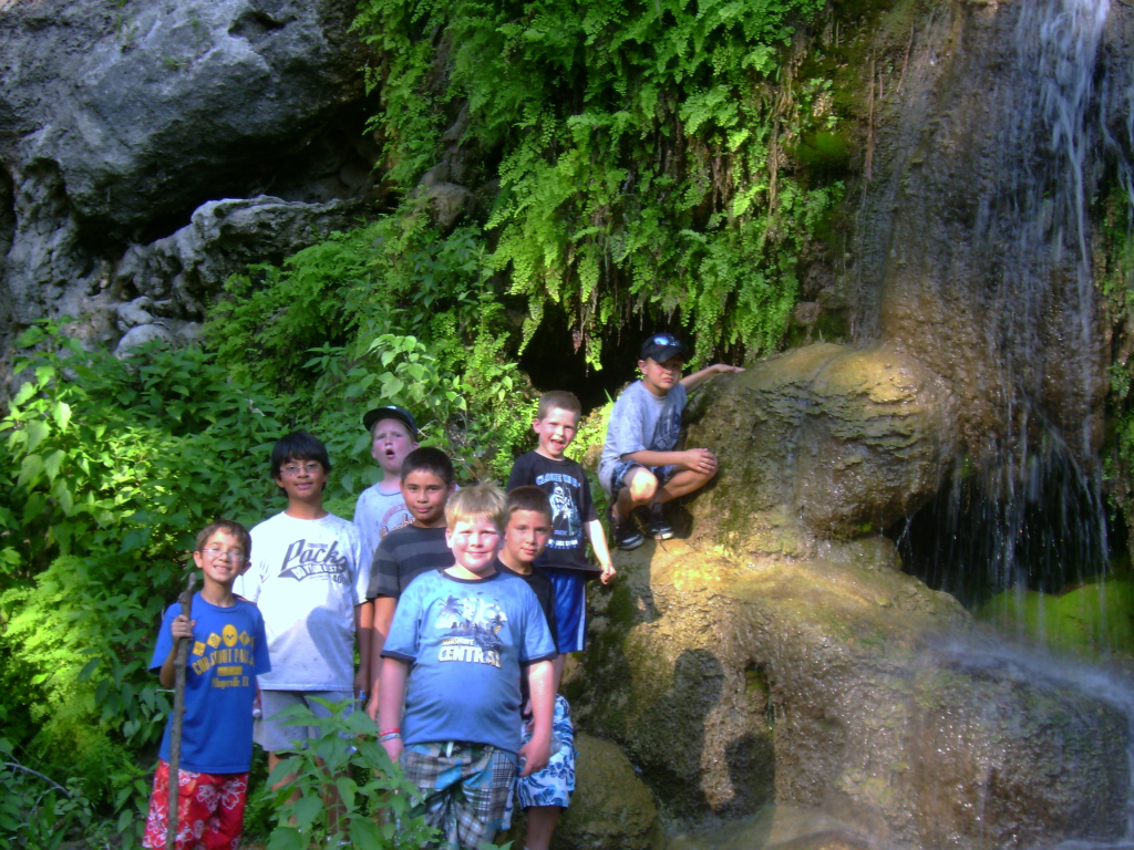 2010-Pack409-Blue-n-Gold - 035.jpg